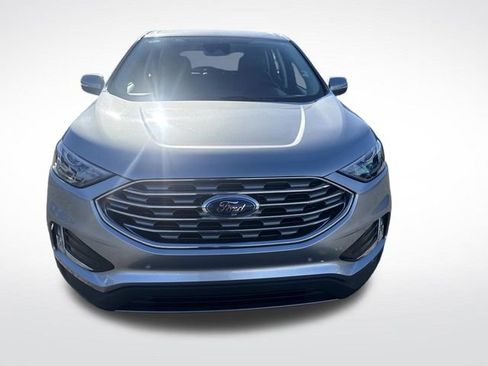 Certified 2024 Ford Edge Titanium image 12