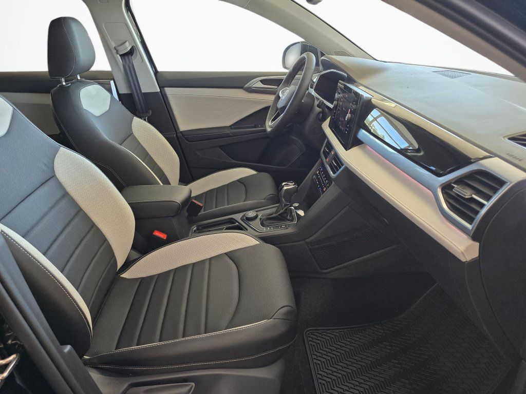 New 2026 Volkswagen Taos SEL AWD/4WD image 41
