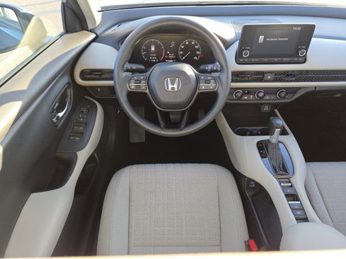 Used 2023 Honda HR-V LX image 23