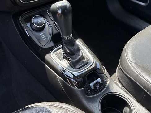 Certified 2019 Jeep Compass Latitude AWD/4WD image 27