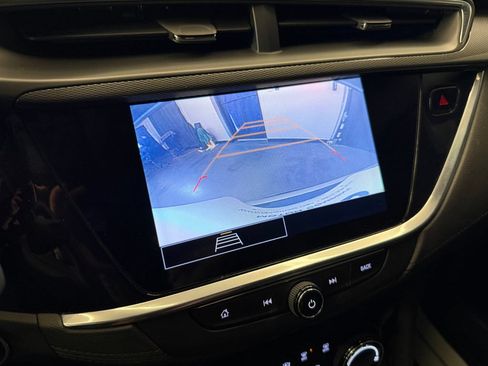 Used 2022 Buick Encore GX Preferred w/ Cold Weather Comfort Package FWD image 13