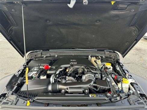 Used 2019 Jeep Wrangler Unlimited Sport S image 24