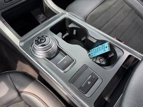 Used 2022 Ford Edge ST-Line AWD/4WD image 34