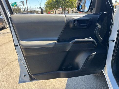 Used 2021 Toyota Tacoma SR image 15