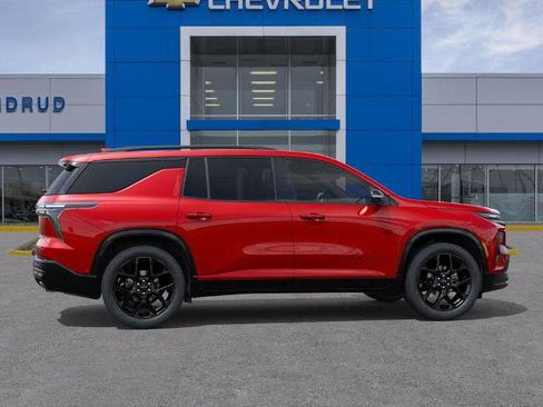 New 2026 Chevrolet Traverse RS image 5