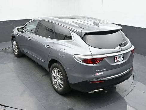 Used 2023 Buick Enclave Premium w/ Experience Buick Package FWD image 21