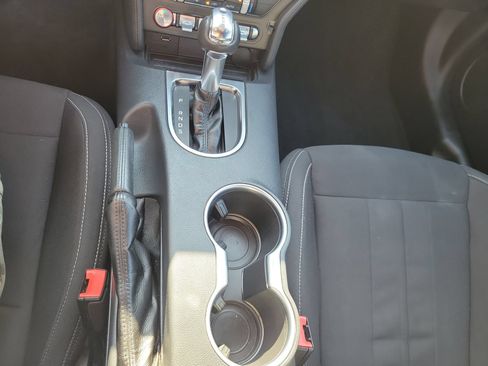 Used 2022 Ford Mustang GT w/ Equipment Group 301A RWD image 30
