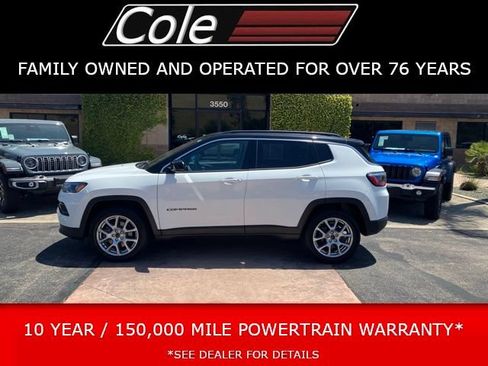 Used 2025 Jeep Compass Limited AWD/4WD image 1