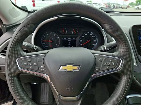 Used 2024 Chevrolet Malibu LT FWD image 19