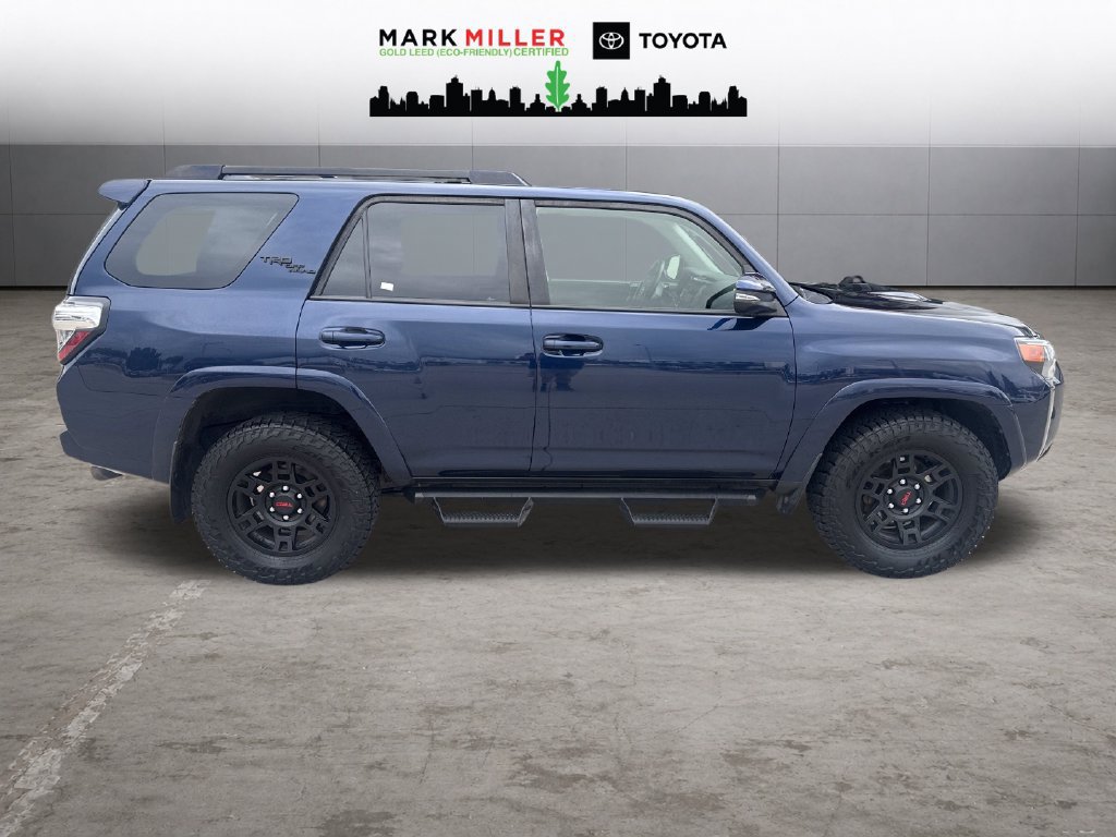 Certified 2022 Toyota 4Runner TRD Off-Road Premium AWD/4WD image 6