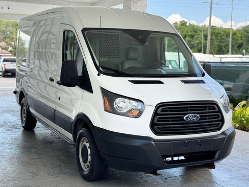 Used 2019 Ford Transit 250 148 Medium Roof RWD image 5