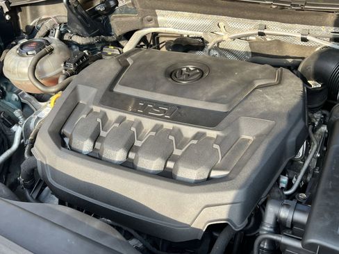 Used 2019 Volkswagen Tiguan SEL image 26