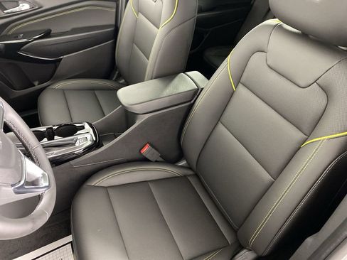 New 2026 Chevrolet Trax ACTIV w/ Sunroof Package image 20