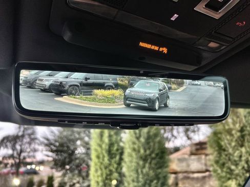 Used 2024 Land Rover Defender 130 X image 21