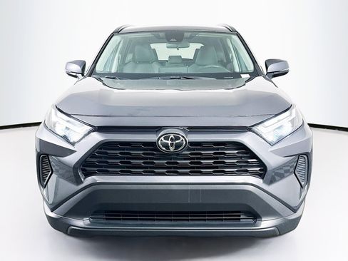 Used 2025 Toyota RAV4 XLE FWD image 2