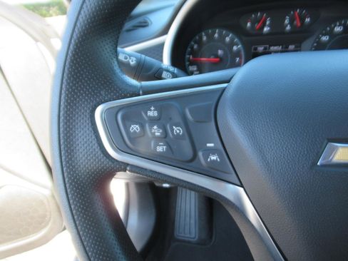 Used 2025 Chevrolet Malibu LT image 20