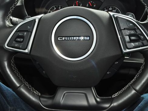 Used 2020 Chevrolet Camaro LT RWD image 23