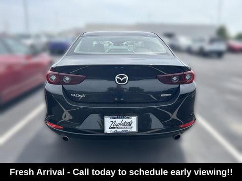 Used 2024 MAZDA MAZDA3 s FWD image 4