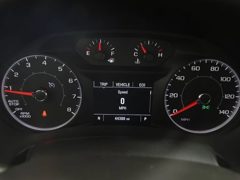 Used 2018 GMC Terrain SLE FWD image 16