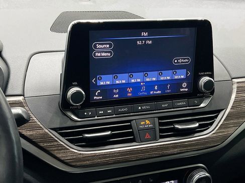 Used 2020 Nissan Altima 2.0 Platinum image 25