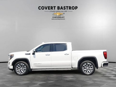 Certified 2023 GMC Sierra 1500 Denali w/ Denali Reserve Package AWD/4WD image 3