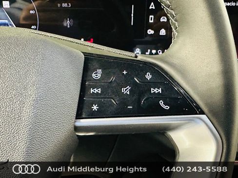 Certified 2025 Audi Q5 Premium w/ Premium Plus AWD/4WD image 18