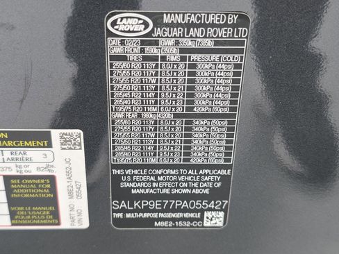 Certified 2023 Land Rover Range Rover SE image 36