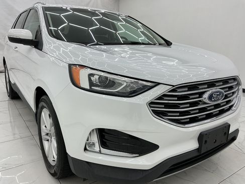 Used 2019 Ford Edge SEL FWD image 3
