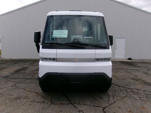 New 2025 Chevrolet Brightdrop 400 image 16