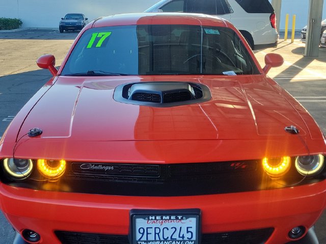 Used 2017 Dodge Challenger R/T Scat Pack RWD image 29