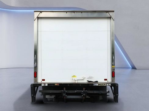 Used 2023 Ford E-450 and Econoline 450 Super Duty w/ Power Windows & Locks Group RWD image 6