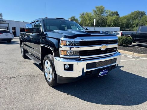 Used 2017 Chevrolet Silverado 2500 LTZ w/ Duramax Plus Package AWD/4WD image 8