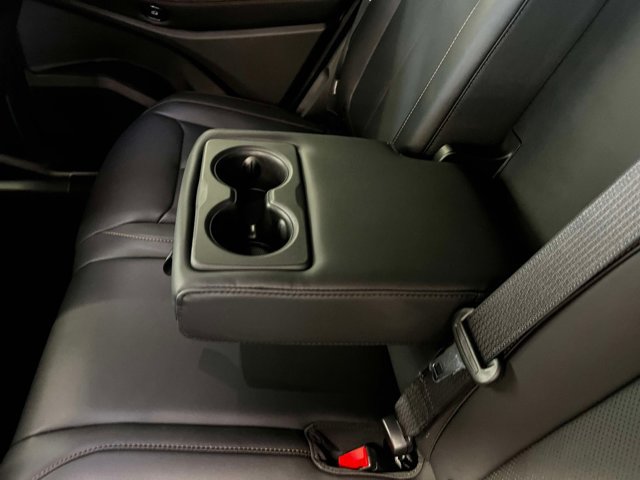 Used 2026 Jeep Cherokee Limited AWD/4WD image 11