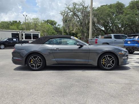 Used 2020 Ford Mustang Premium RWD image 6