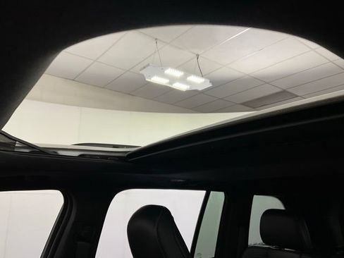 Used 2023 Jeep Grand Cherokee Altitude AWD/4WD image 18