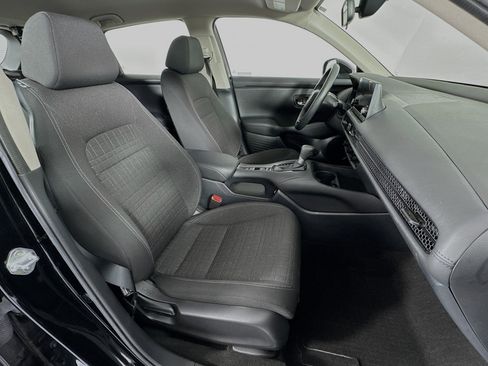 Certified 2023 Honda HR-V LX image 25