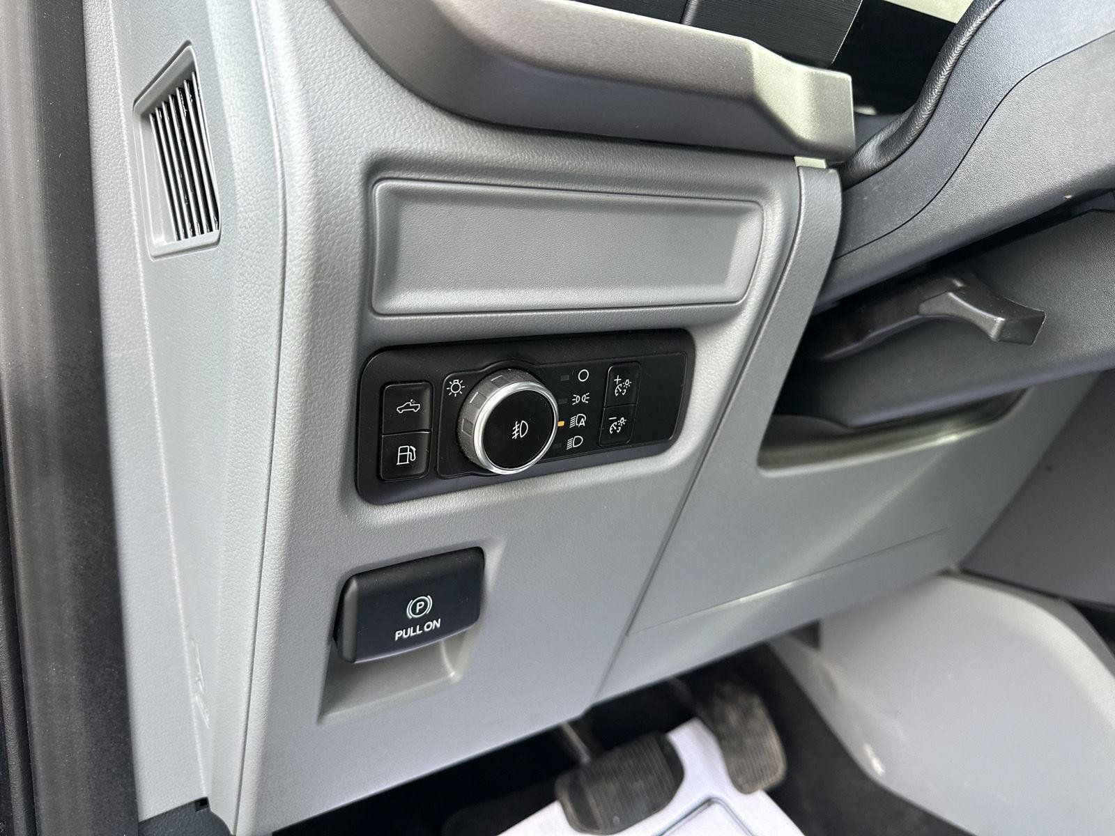 Used 2025 Ford F150 XLT w/ Equipment Group 301A Standard AWD/4WD image 18