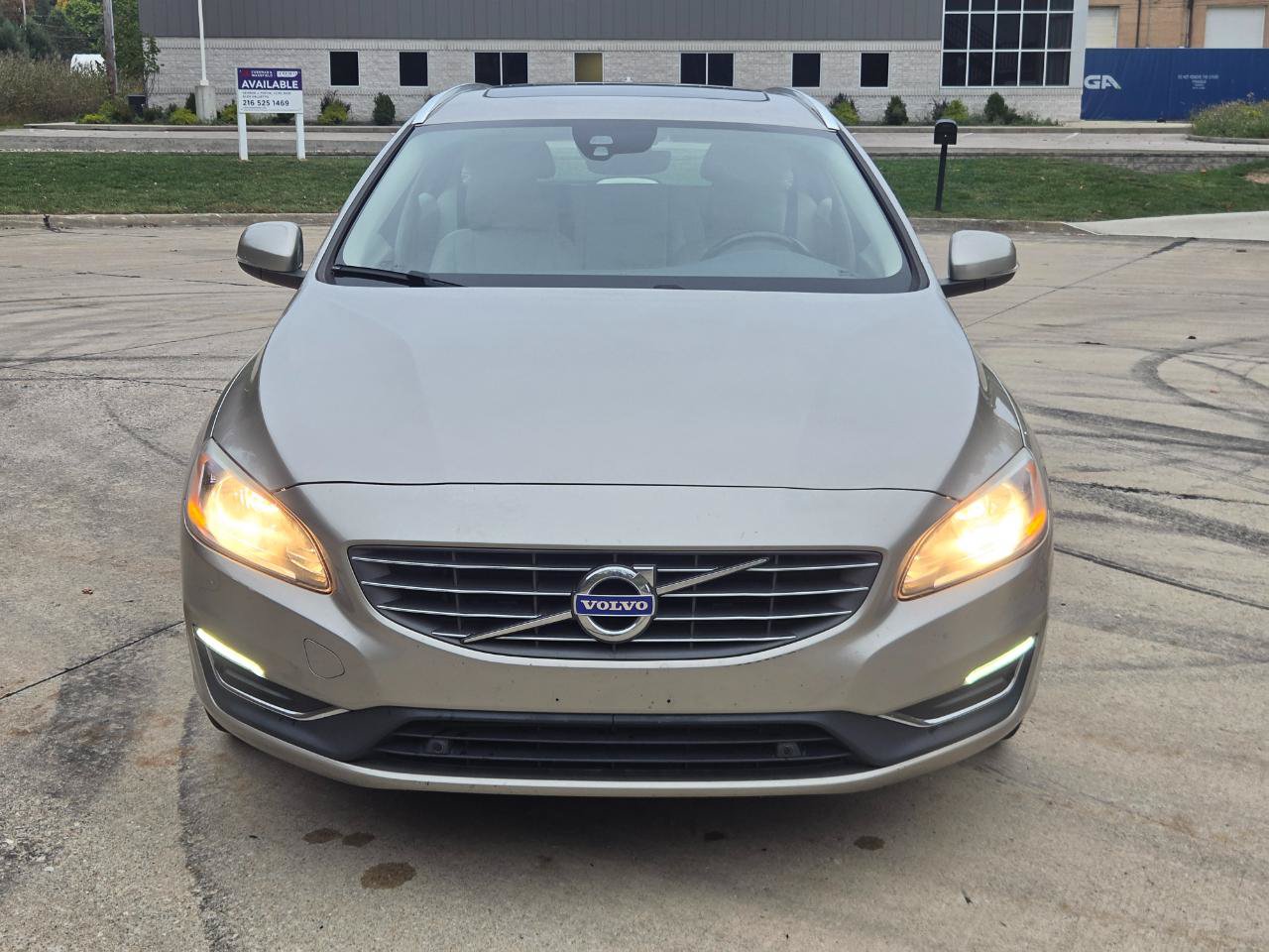 Used 2015 Volvo V60 T5 Premier w/ Convenience Package AWD/4WD image 8