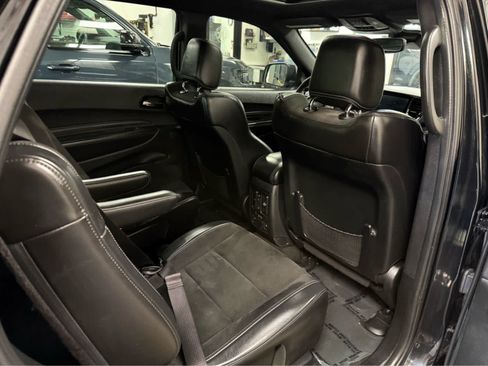 Used 2022 Dodge Durango SRT w/ Technology Group AWD/4WD image 30