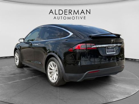 Used 2020 Tesla Model X Long Range AWD/4WD image 4