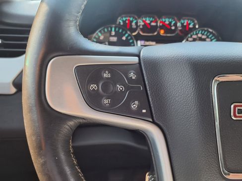 Used 2018 GMC Yukon SLT w/ Open Road Package RWD image 23