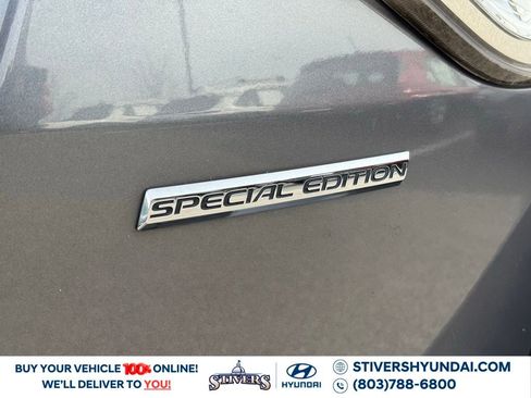 Used 2016 Honda Odyssey SE image 14