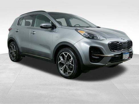 Certified 2020 Kia Sportage SX image 2