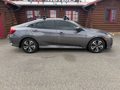 Used 2018 Honda Civic EX-T image 26