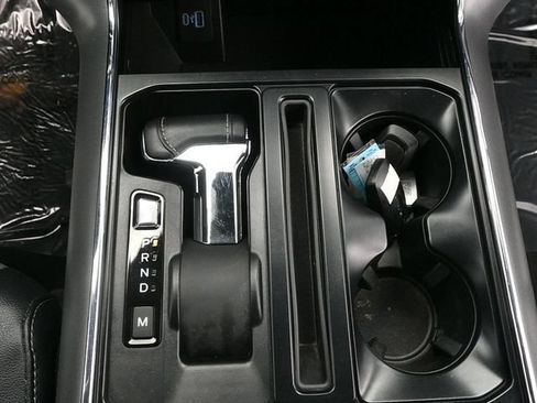 Used 2023 Ford F150 Lariat AWD/4WD image 24
