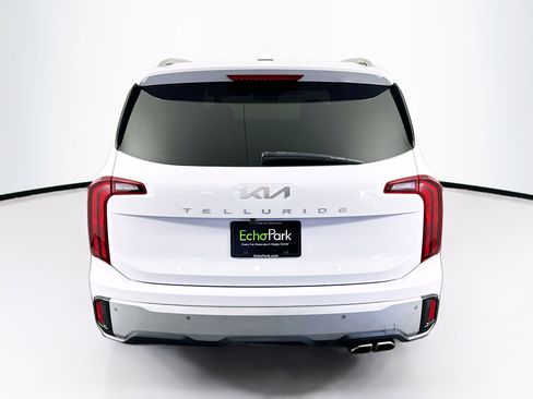 Used 2024 Kia Telluride S w/ S Sunroof Package image 7