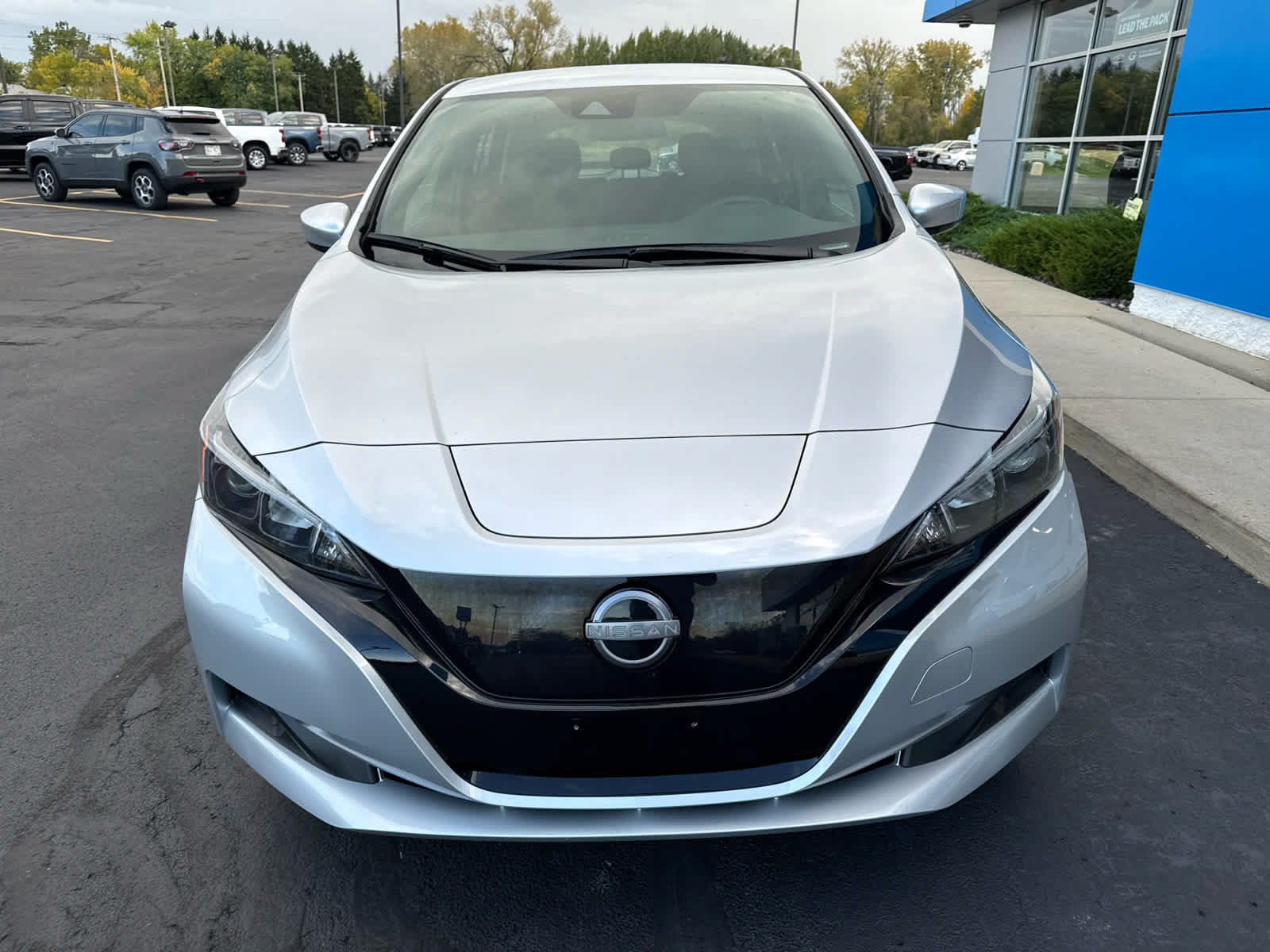 Used 2025 Nissan Leaf S FWD image 12