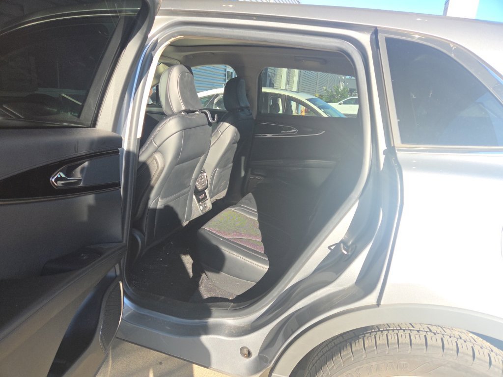 Used 2022 Lincoln Nautilus Reserve AWD/4WD image 51