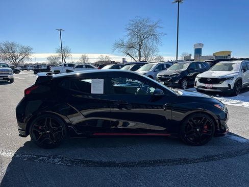 Used 2020 Hyundai Veloster N w/ Performance Package image 8