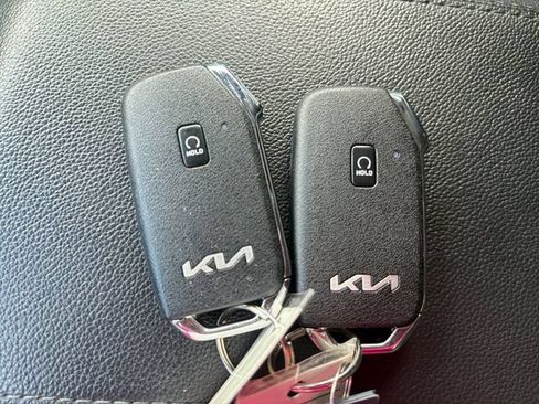 Certified 2023 Kia Sportage EX AWD/4WD image 20